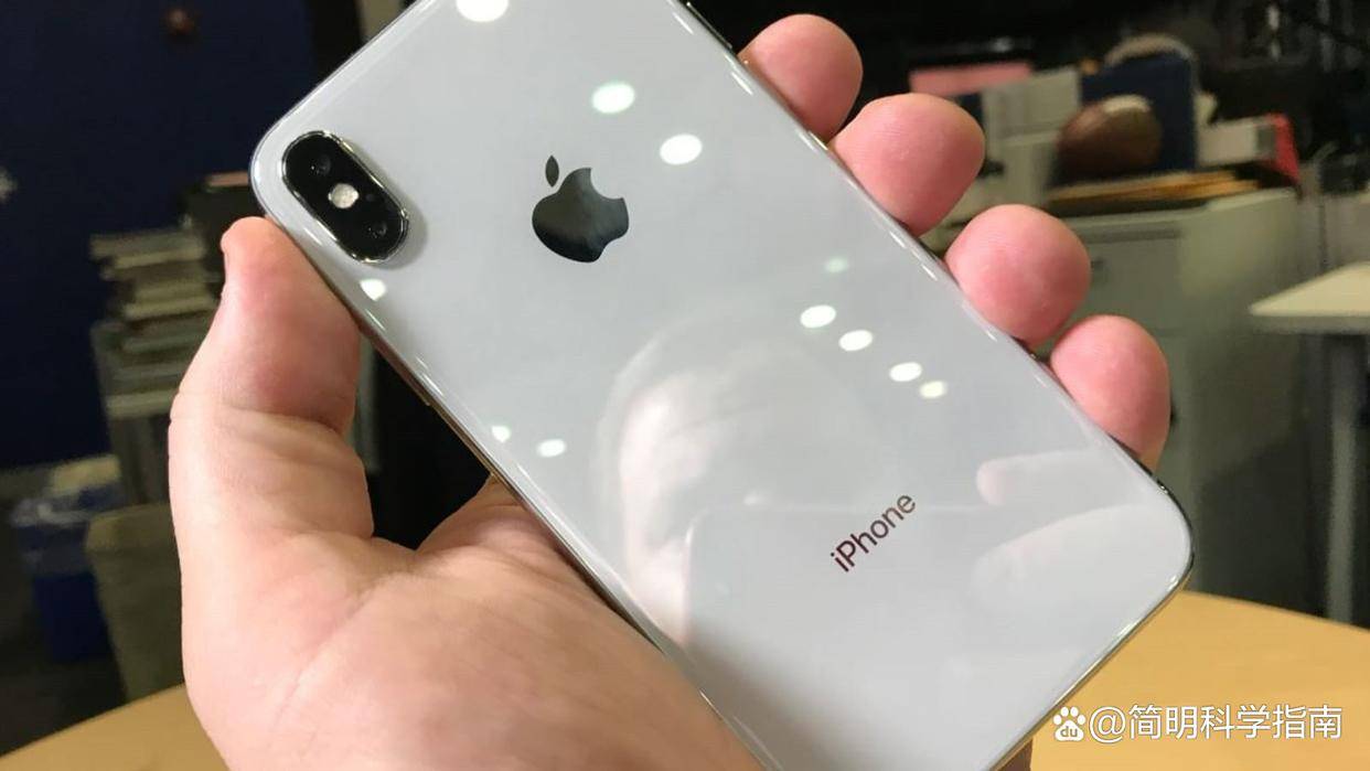 iPhone16出厂预装正式版!苹果iOS 18公测版7月上线